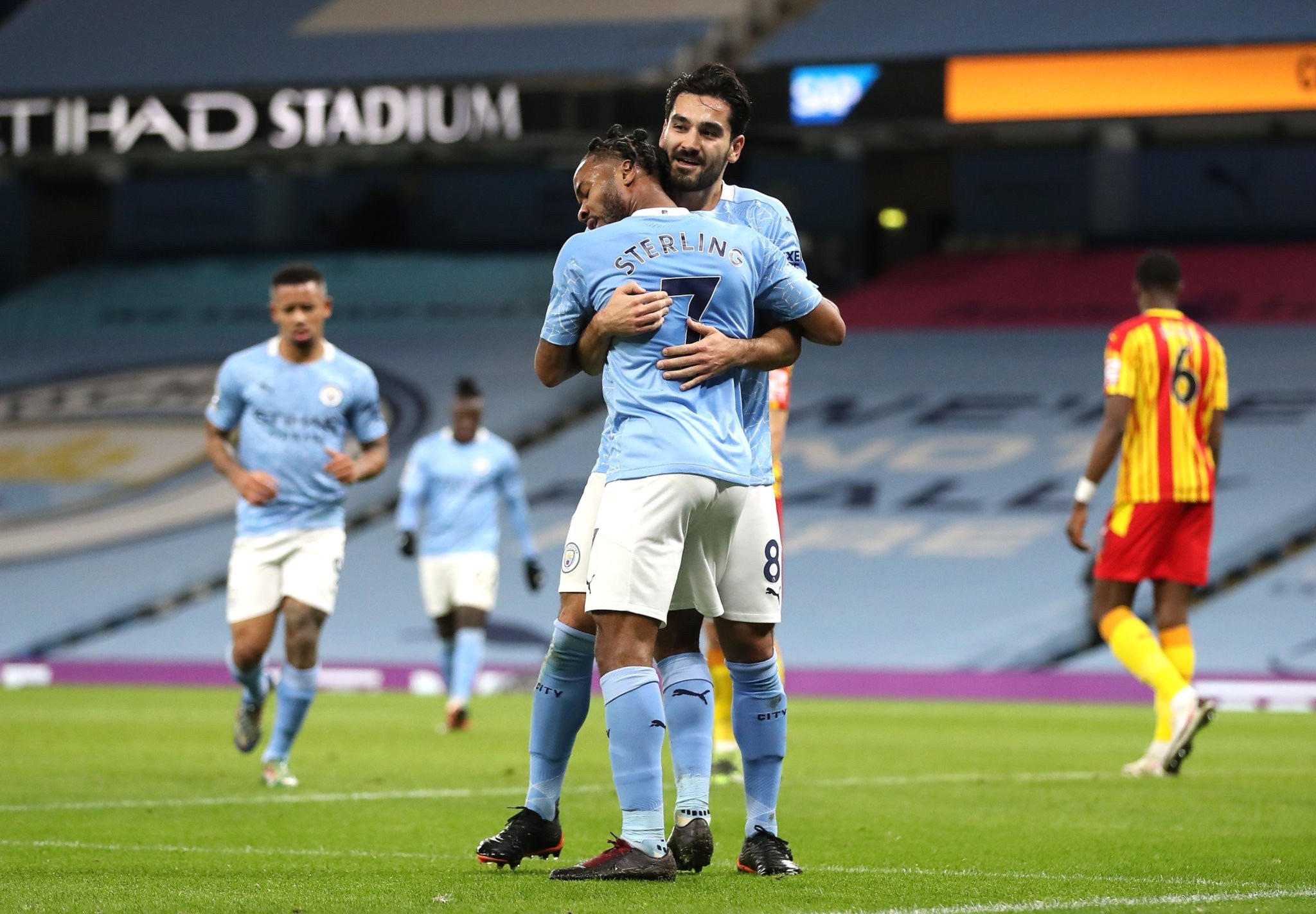 尽量保留主 尽量保留主