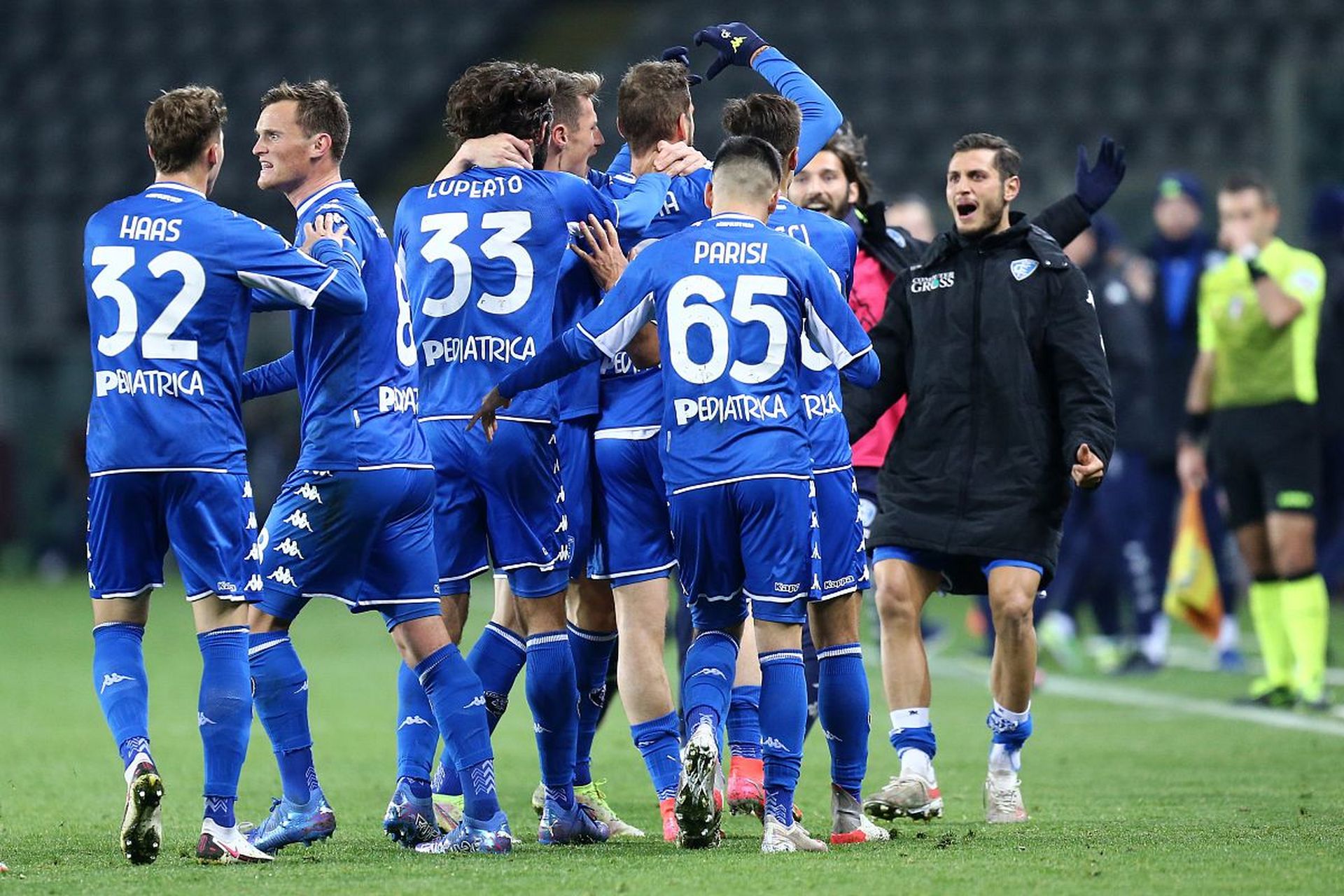 定上更加谨 定上更加谨